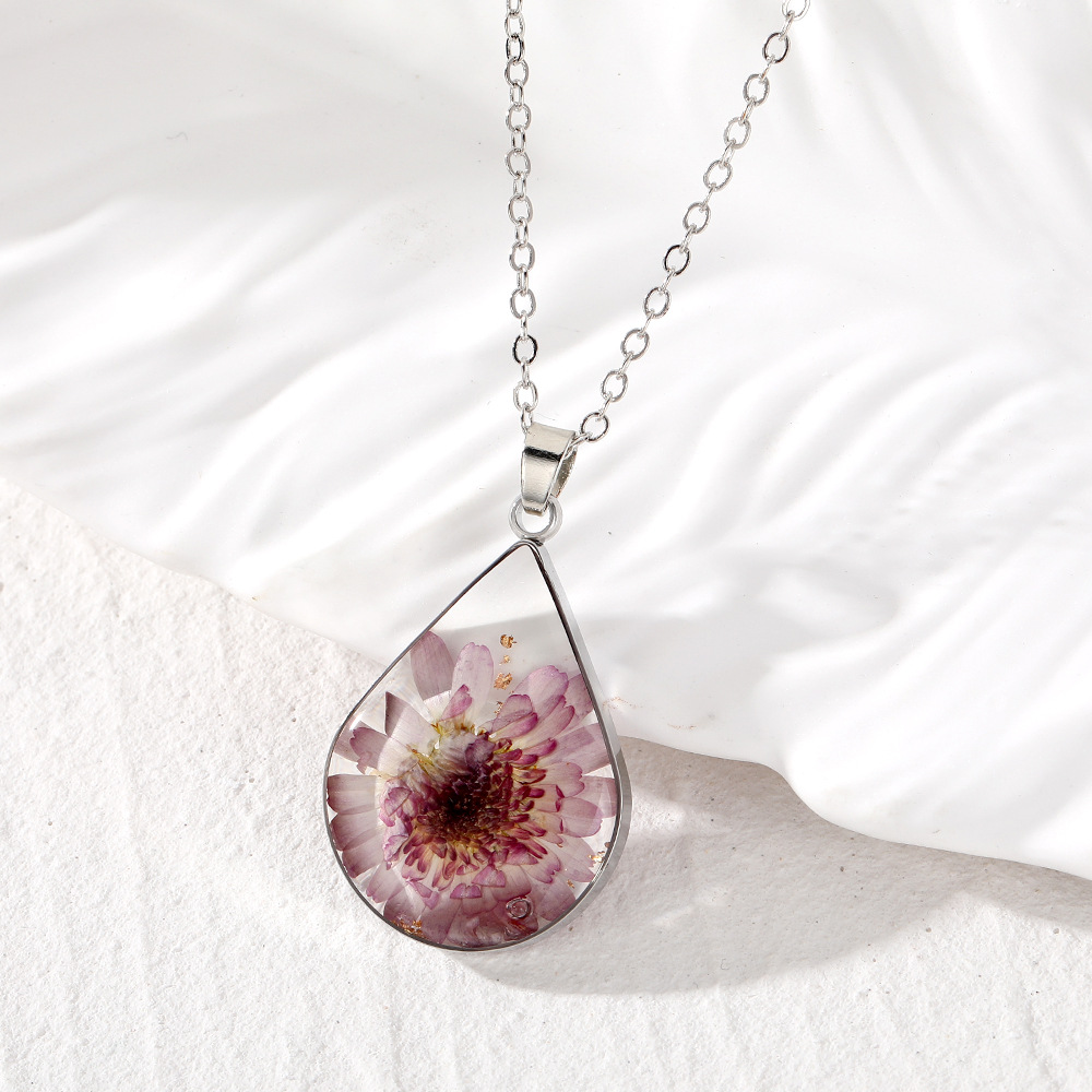 Fashion Drop-shaped Color Dried Flower Necklace