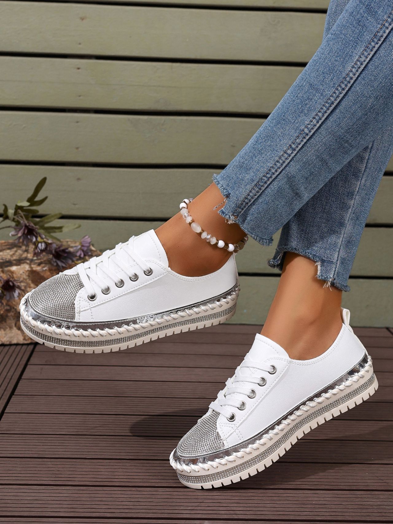 Women’s Plus Size White Sneakers
