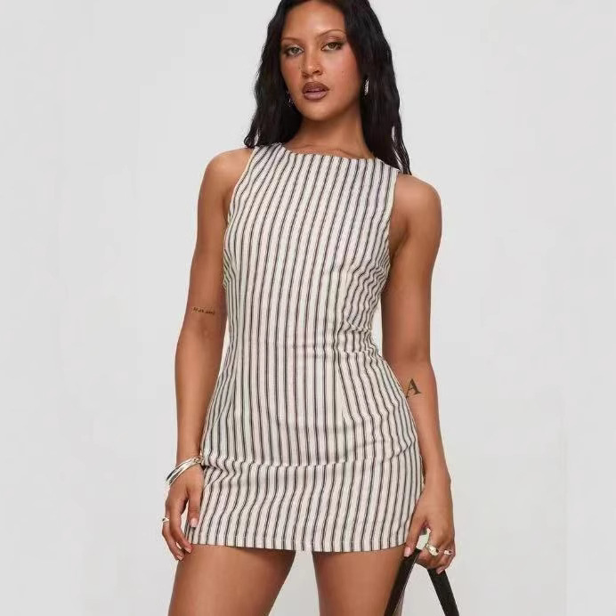 https://cf.cjdropshipping.com/quick/product/ddfcdc82-dcfa-4930-a0b0-45a88bbe9bb8.jpg
