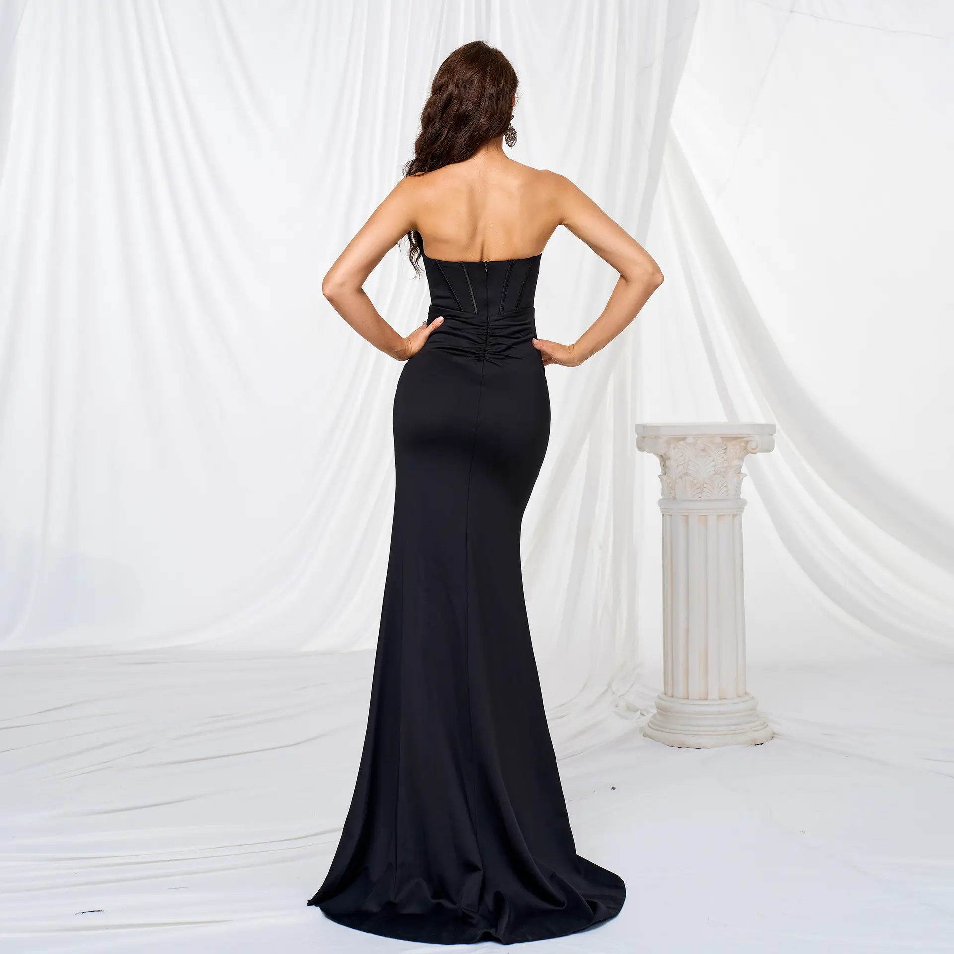 Elegant Chest-wrapped Off-neck Long Large Hem Evening