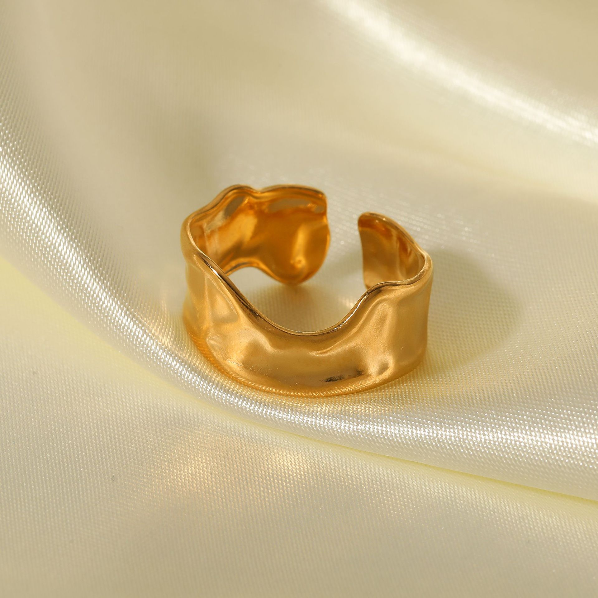 Irregular Tin Foil Texture Index Finger Ring