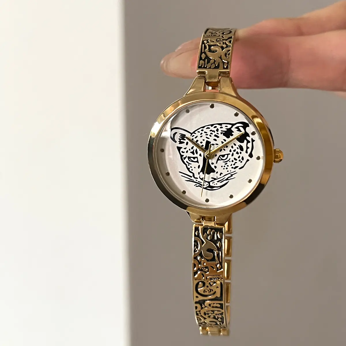 Exquisite Stylish And Niche Quartz Watch