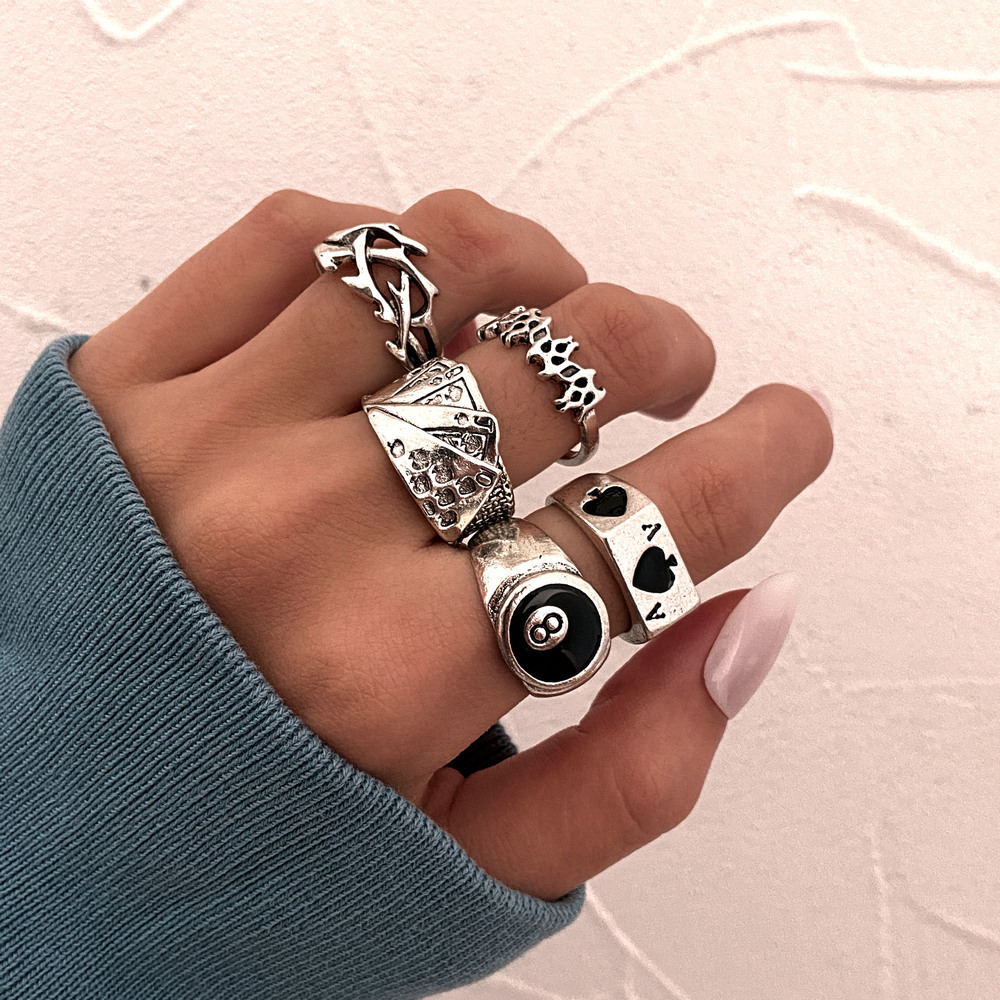 Poker ring vintage spade card ring knuckle ring suit 5