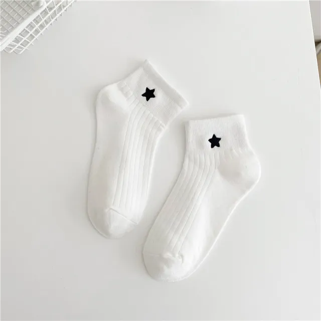 Women's Fashionable Cotton Embroidered Socks White Star - Shop at LoveMi