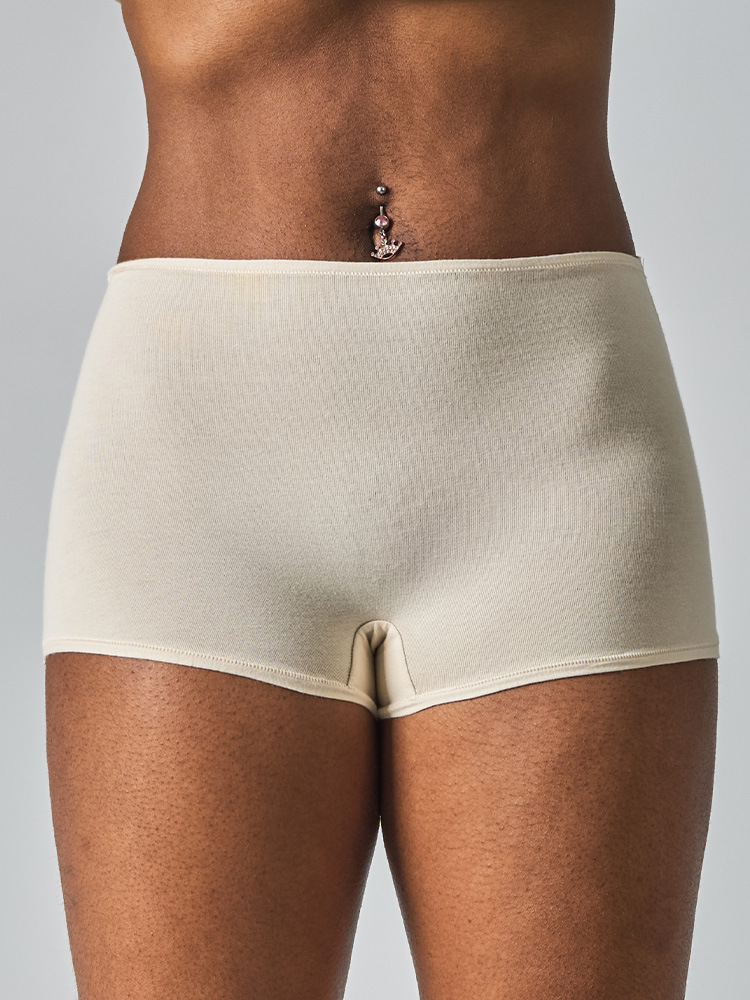 Pure Cotton Women's Boxer Briefs For Home And Yoga 16 de36b6dd d706 4307 b347 dfa049be6020