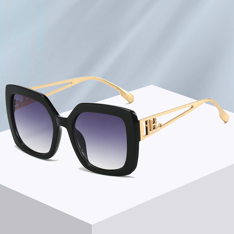Fashion Sunglasses Women’s Personality Square Sunglasses