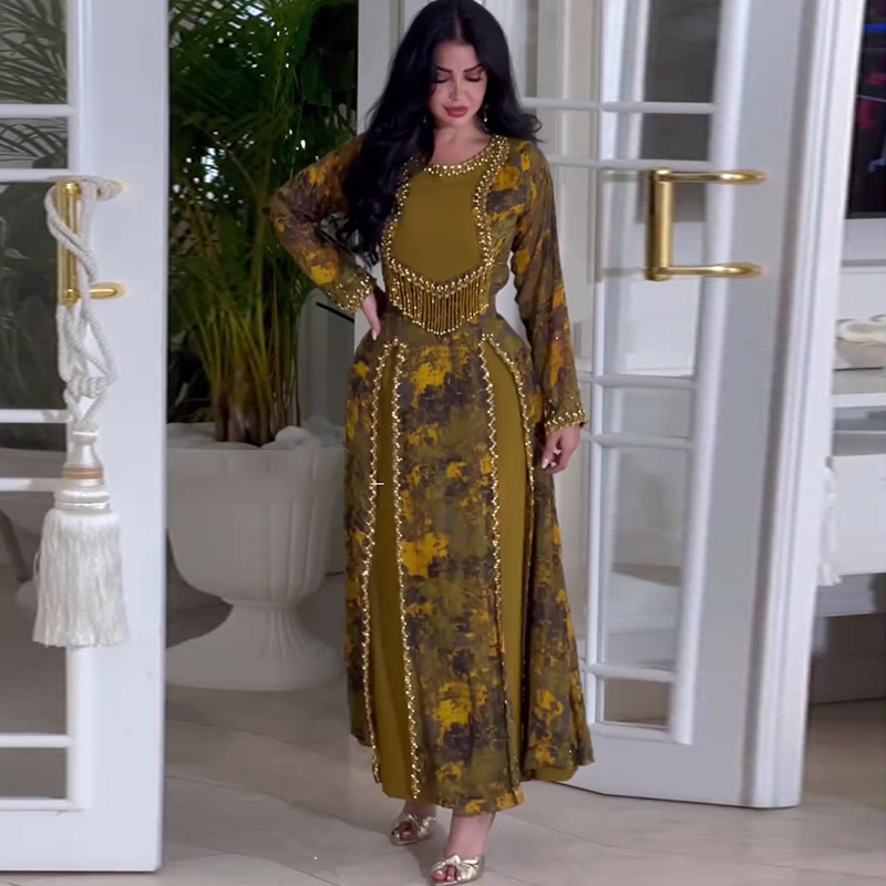 Fashion Pleated Stitching Heavy Embroidery Sequins Sheath Long Sleeve Dress