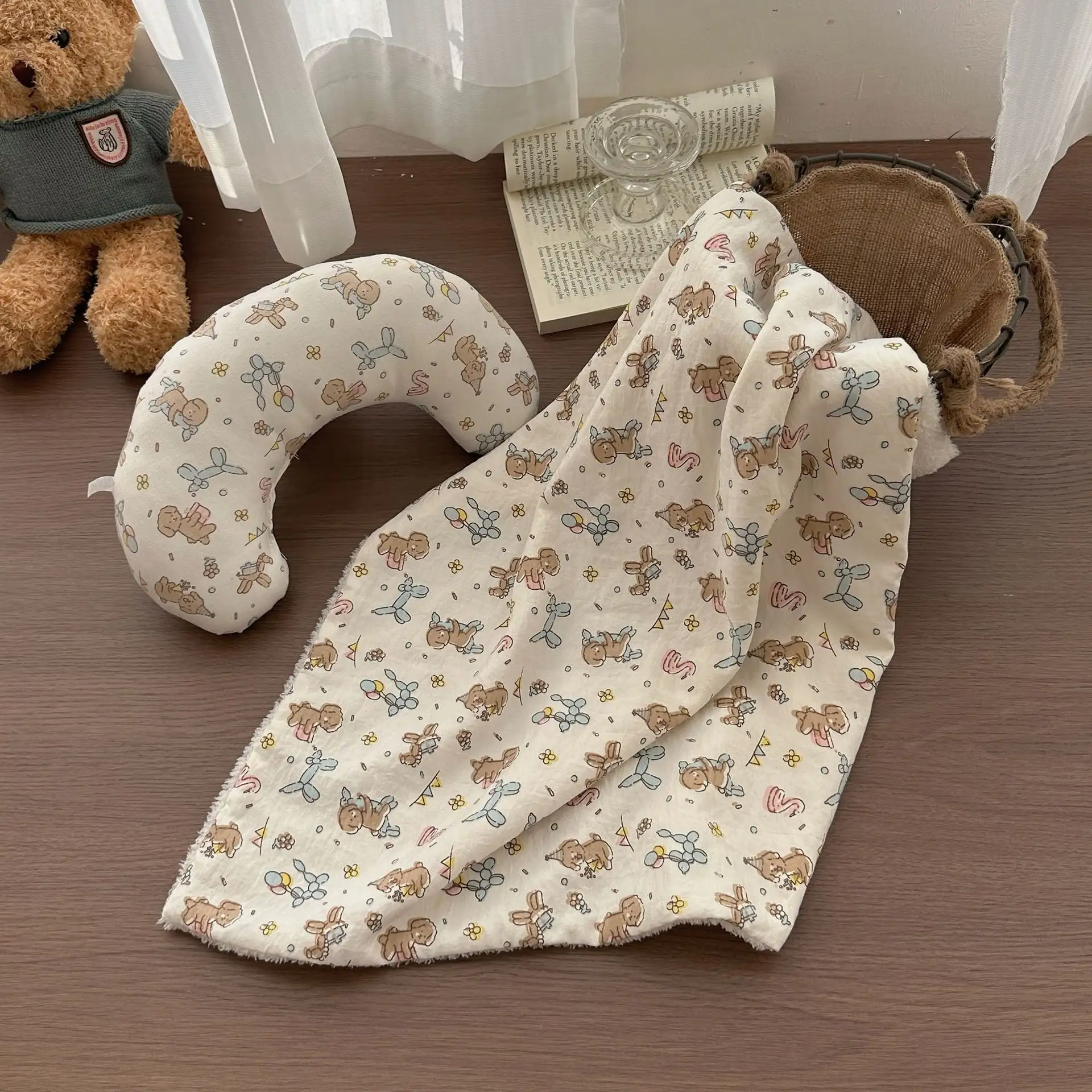 Skin-friendly Pet Pillow Cat Bed