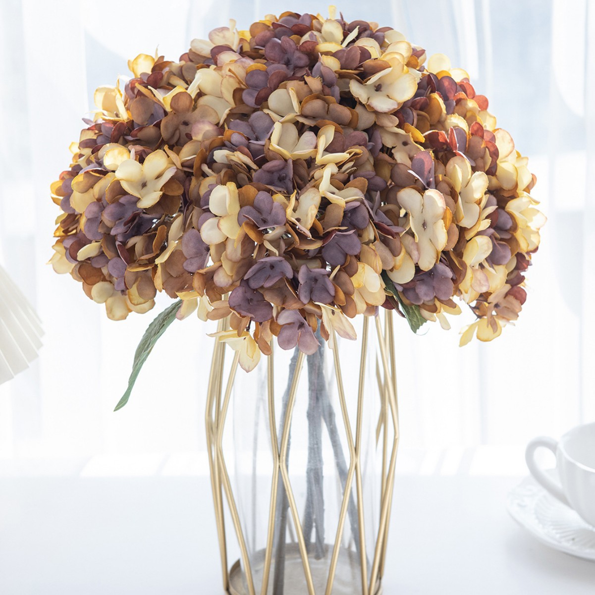 Retro Short-Branch Autumn Hydrangea For Weddings And Home Decor