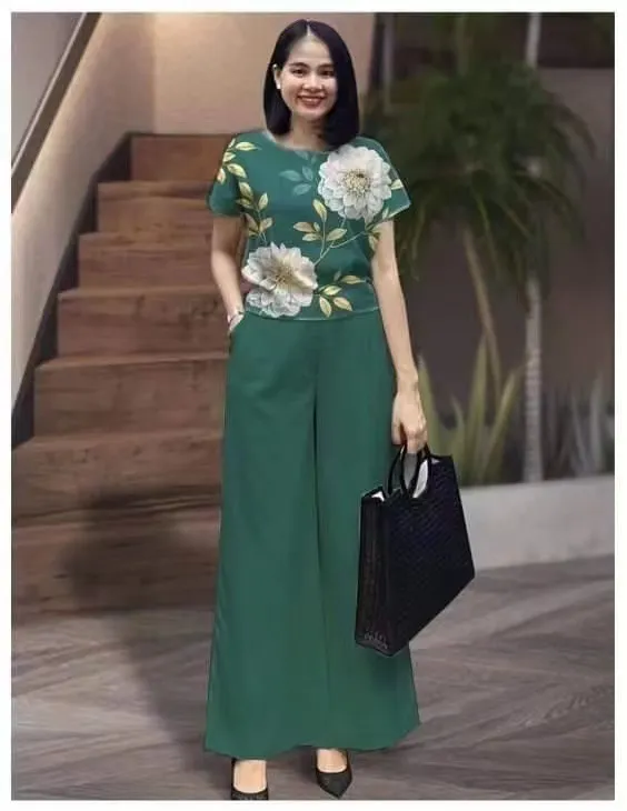 Cross border Suit Summer Fashion Solid Color Plus Size Loose Short Sleeve Printed Trousers Two piece Set Green - Shop at LoveMi
