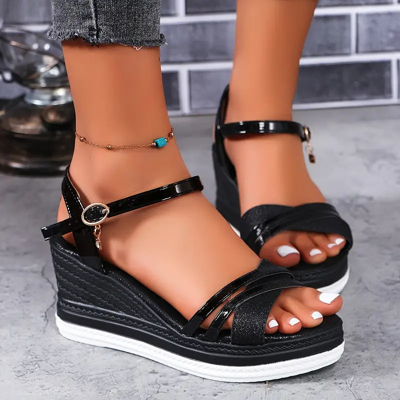 Fashionable Womens Sandals With A Flat Sole Wedge Heel And A Strappy Buckle Closure