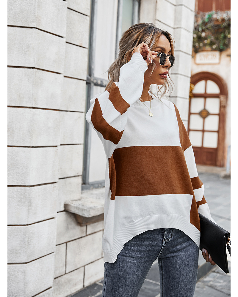 Title 15, Fashion contrast stitching sweater