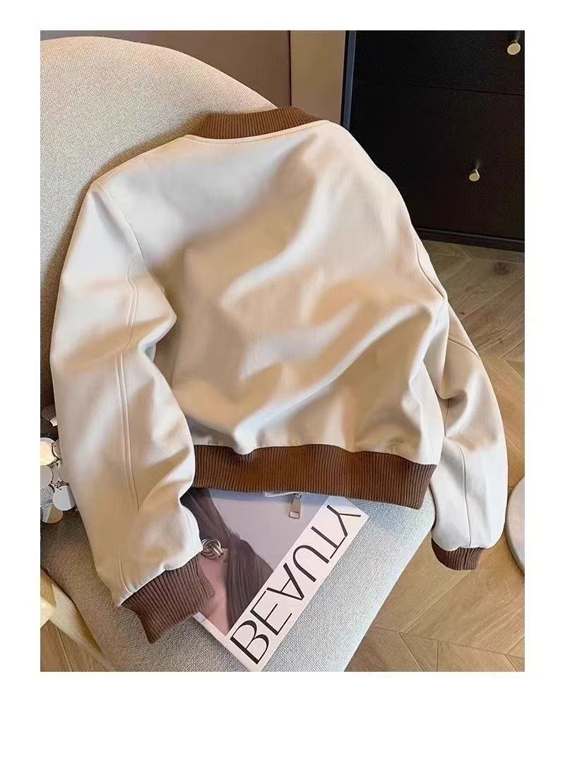 dec170dd be6e 4b6d b34e c290c68bcbb6