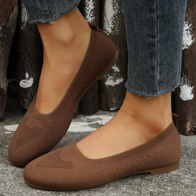 Low cut Women's Comfortable Round Toe Flat Shoes Chocolate 37 - Shop at LoveMi