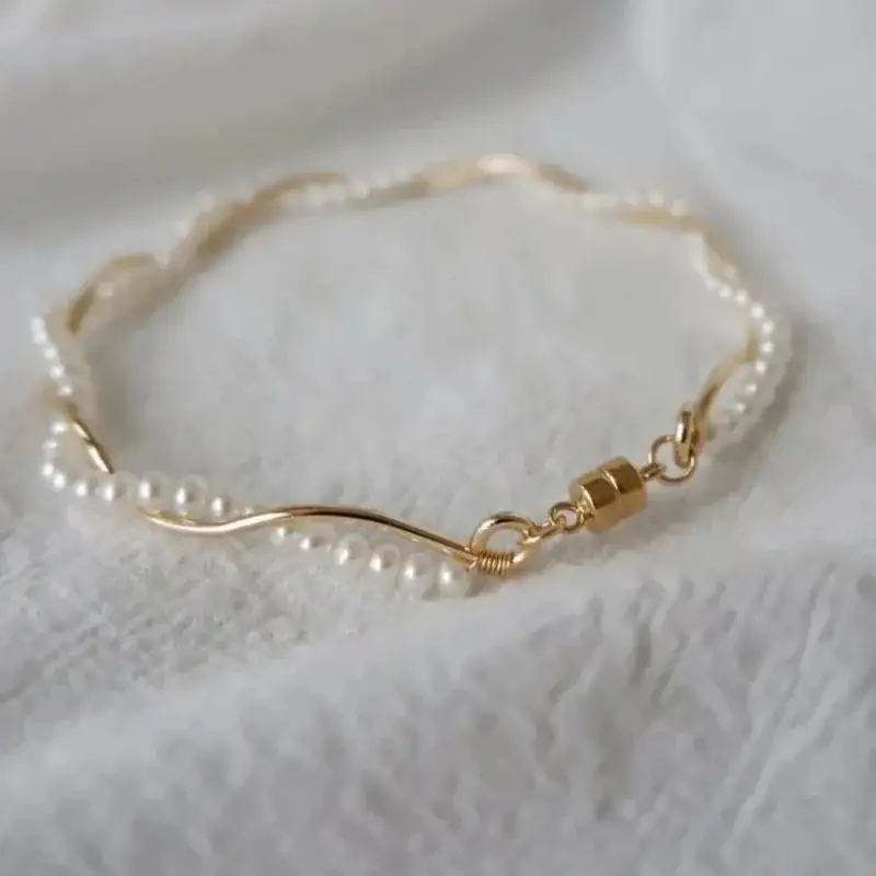 Personalized Affordable Luxury Fashion High-grade Temperament Bracelet