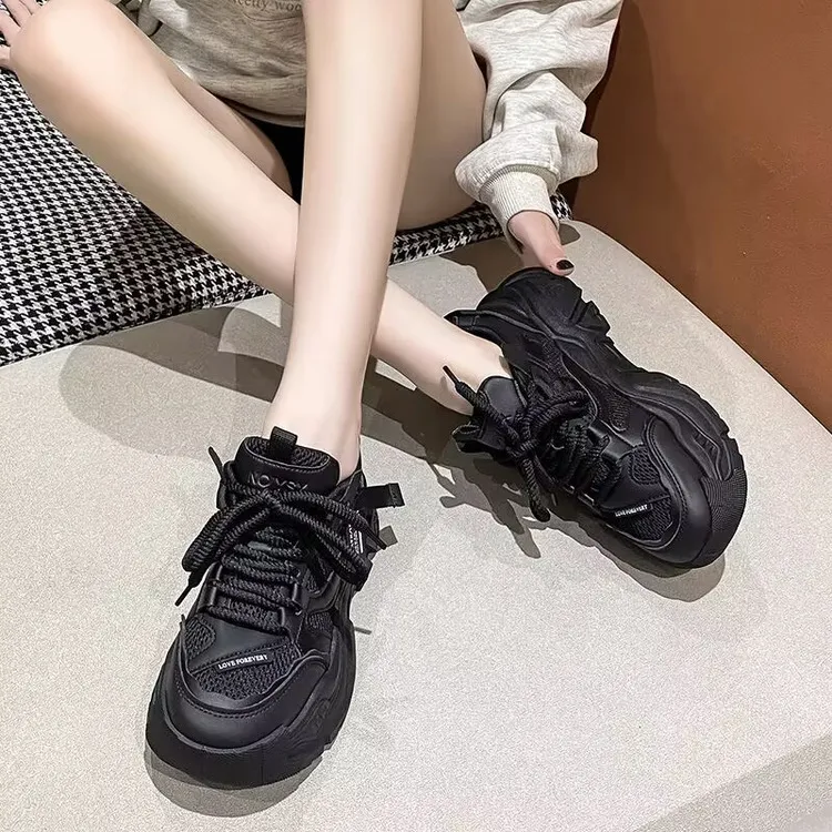 Fleece-lined All-matching Fashion Casual Thick Bottom Heightened Sneakers - Black
