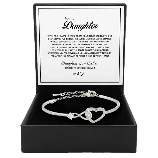 Hollow Zircon Heart Open-End BraceletLight Luxury