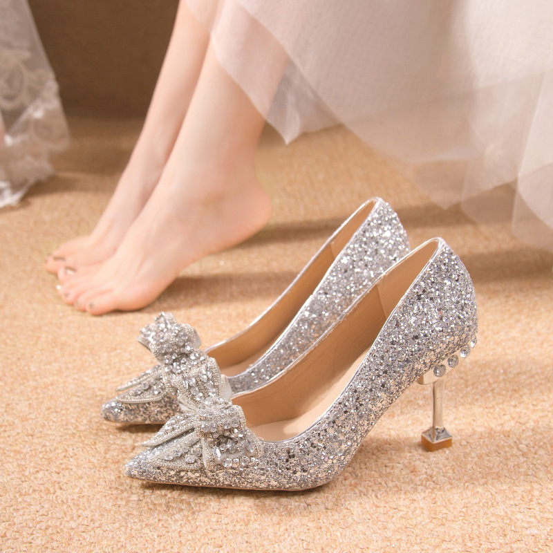 https://cf.cjdropshipping.com/quick/product/dfd0c5e6-a62c-4e3e-a632-7b04d5a4b02d.jpg