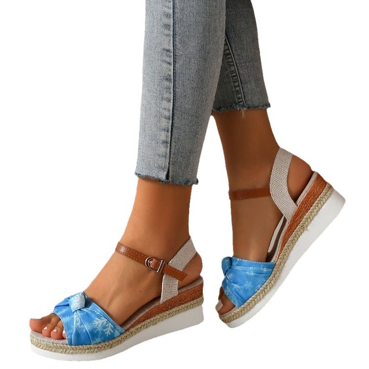 https://cf.cjdropshipping.com/quick/product/e023e447-f25c-4de9-8c19-cc29ceb85382.jpg