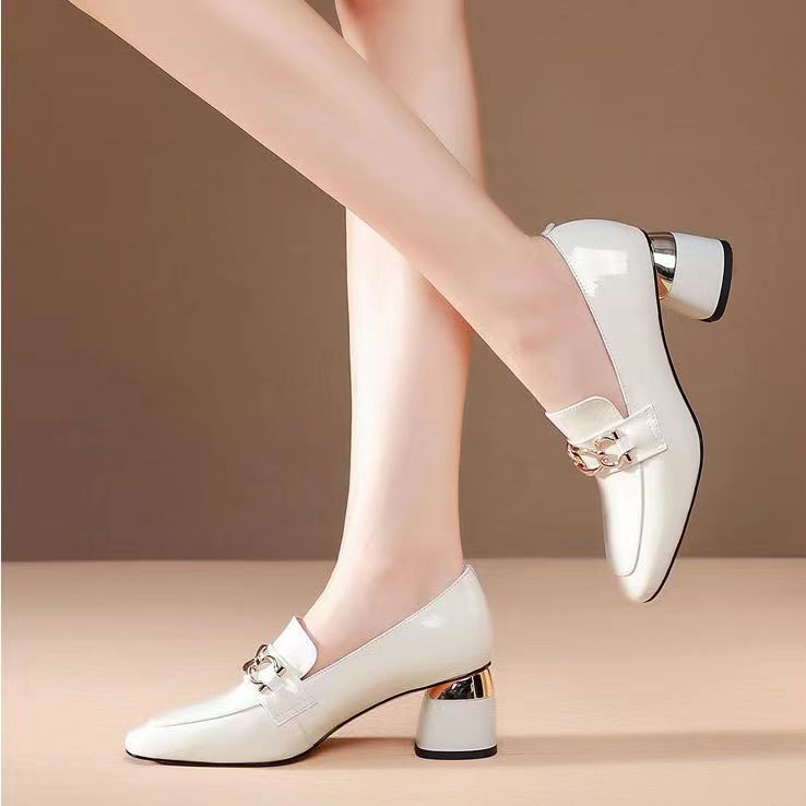 https://cf.cjdropshipping.com/quick/product/e02e14a1-0ad6-4dd0-97ad-3233cf9a284a.jpg