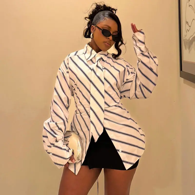 Fashionable Casual Bow-tie Slim-fit Striped Shirt