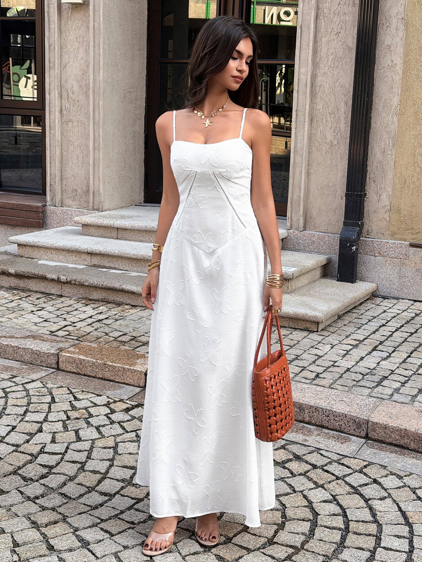 Buy Women's Clothing Online | Buy Trending Dresses for Women