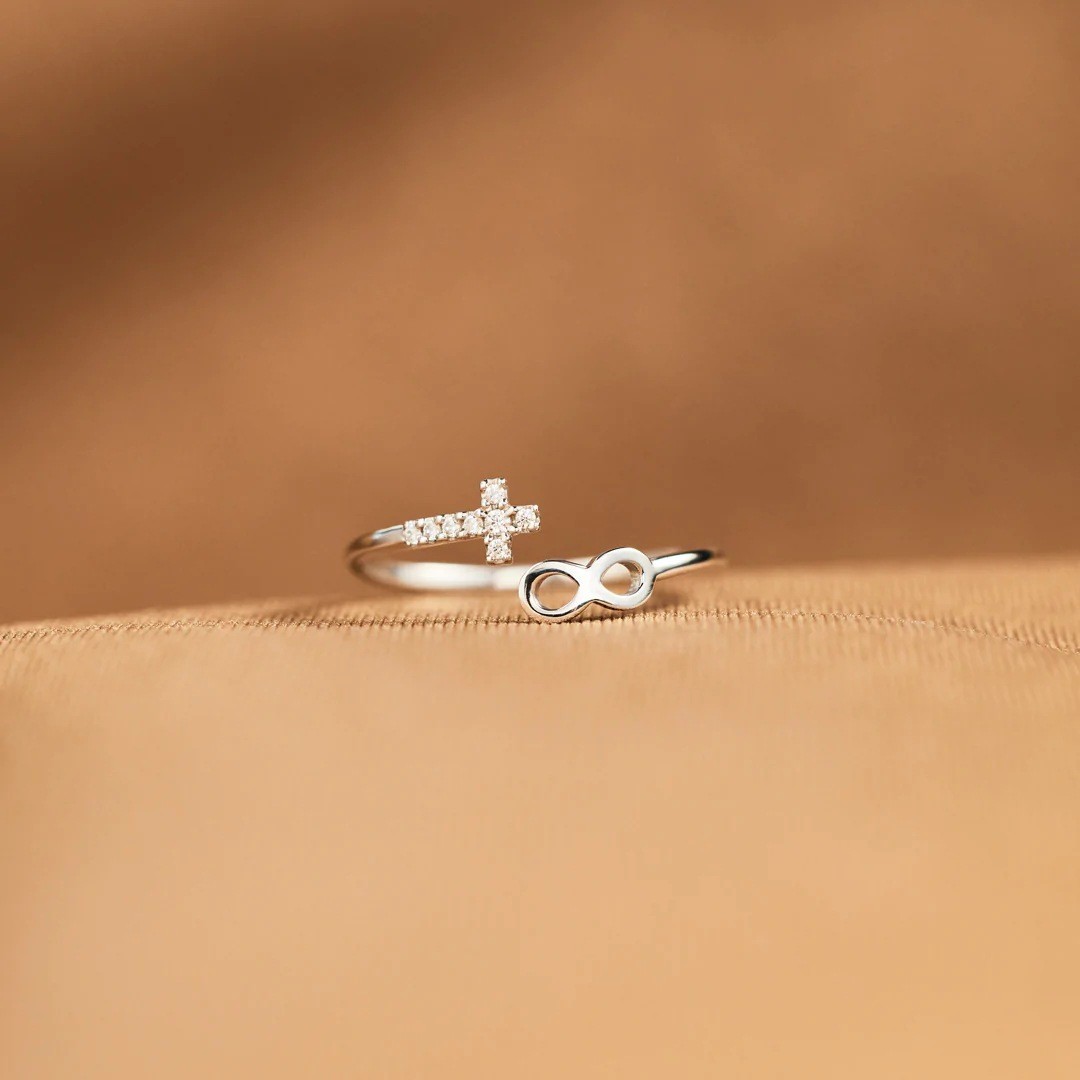New Cross Inlaid Zircon Fashion Ring