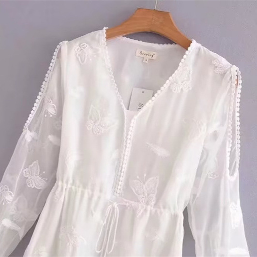https://cf.cjdropshipping.com/quick/product/e078342f-f8ff-4a30-a6e1-d7fbce7b7b4a.jpg