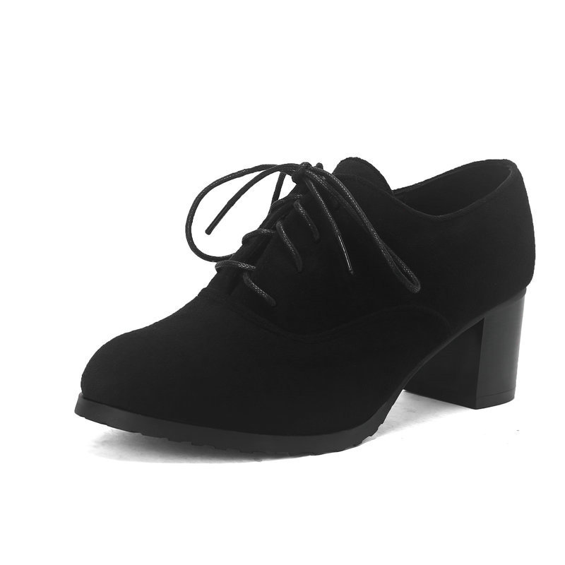 Womens Deep-v Cut Shoes With A Round Toe Chunky Heel And Matte Finish Featuring Front Lacing