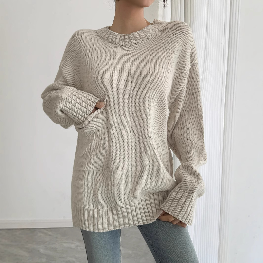 Women's Knitted Sweater Round Neck Pocket