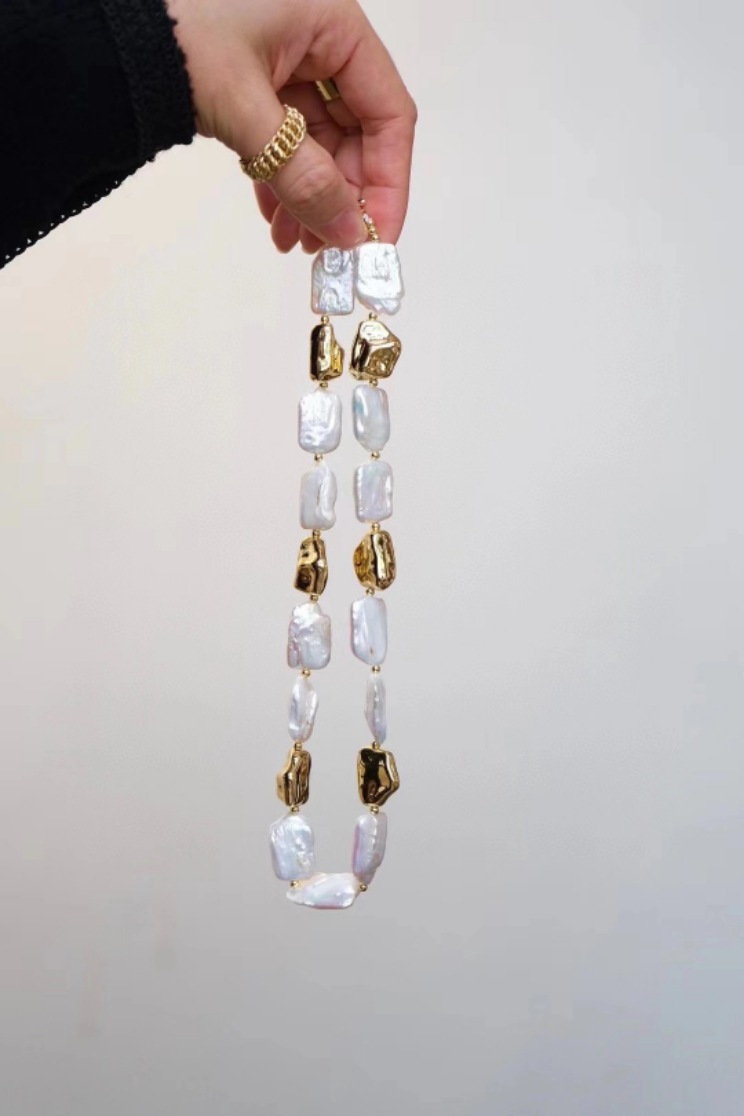 مجوهرات لؤلؤ باروكية مربعة مع حجر عتيق