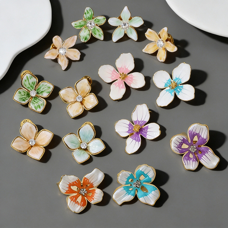 Vintage Enamel Flower Brooch For Women