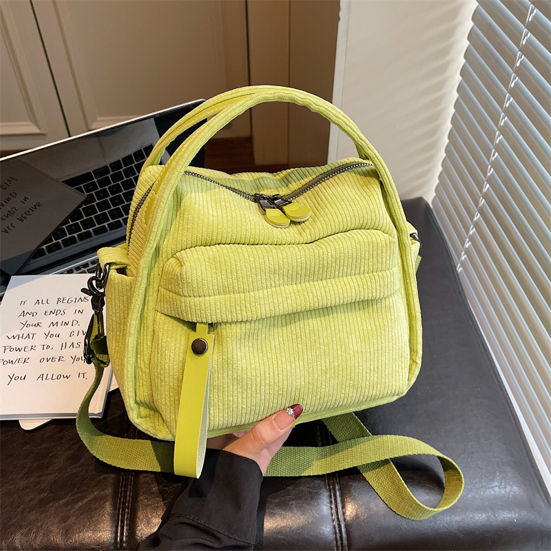 https://cf.cjdropshipping.com/quick/product/e0eed0ac-f633-488b-8840-5dc5daa22842.jpg