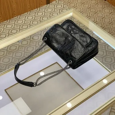 Niche Large Capacity Shoulder Crossbody Messenger Bag Black - Shop at LoveMi