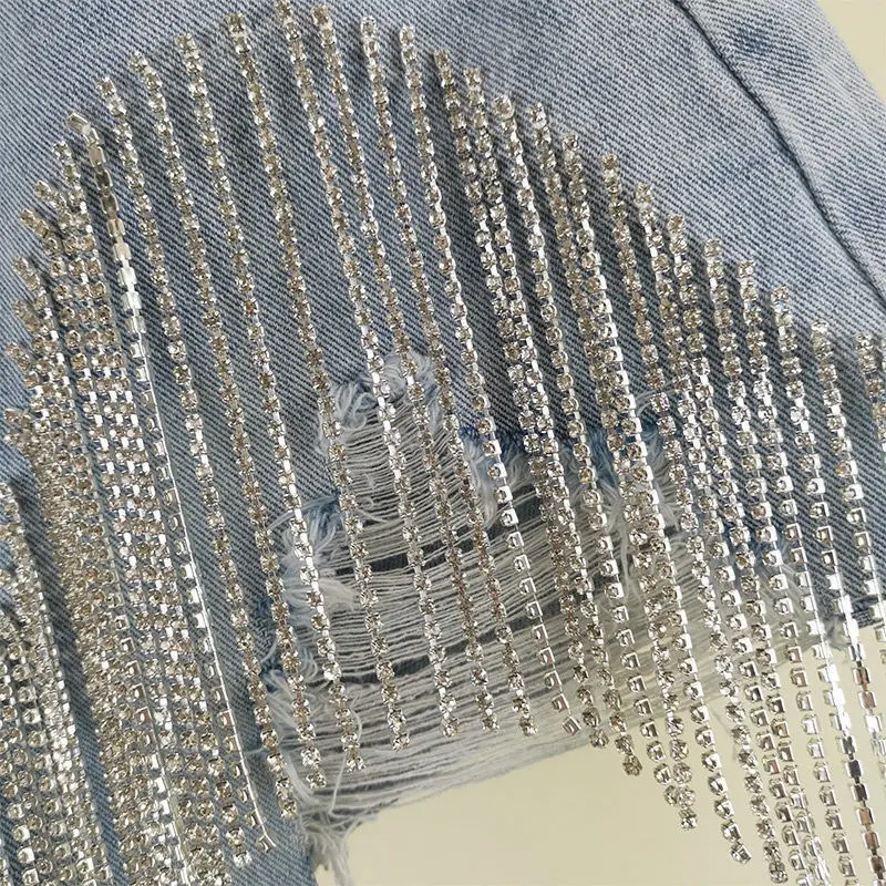 Fashionable Womens Shorts With Ripped Edges Tassels And A Sexy Chain Detail