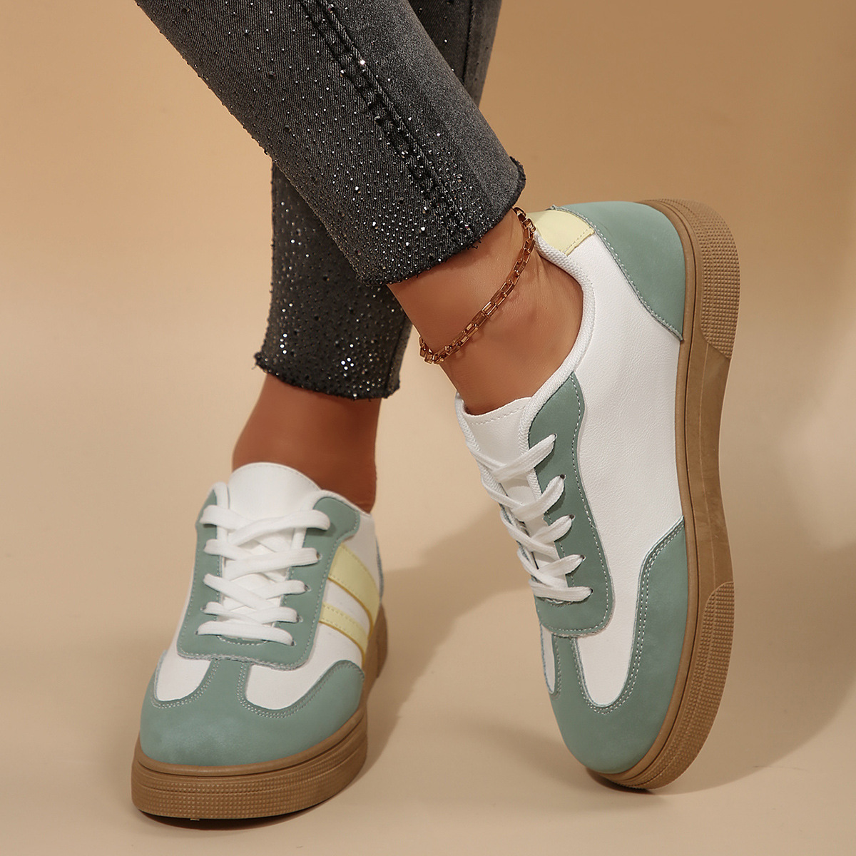 https://cf.cjdropshipping.com/quick/product/e19be4b8-b7a2-45c6-a896-db85c683a96f.jpg