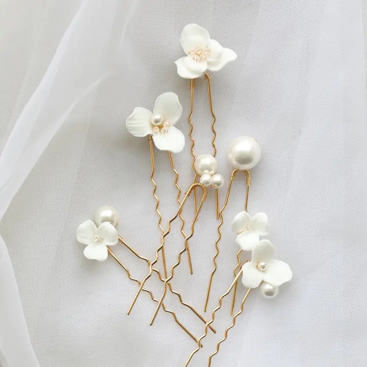 Ceramic Flower Pearl Embellished Bridal Hairpin Hair