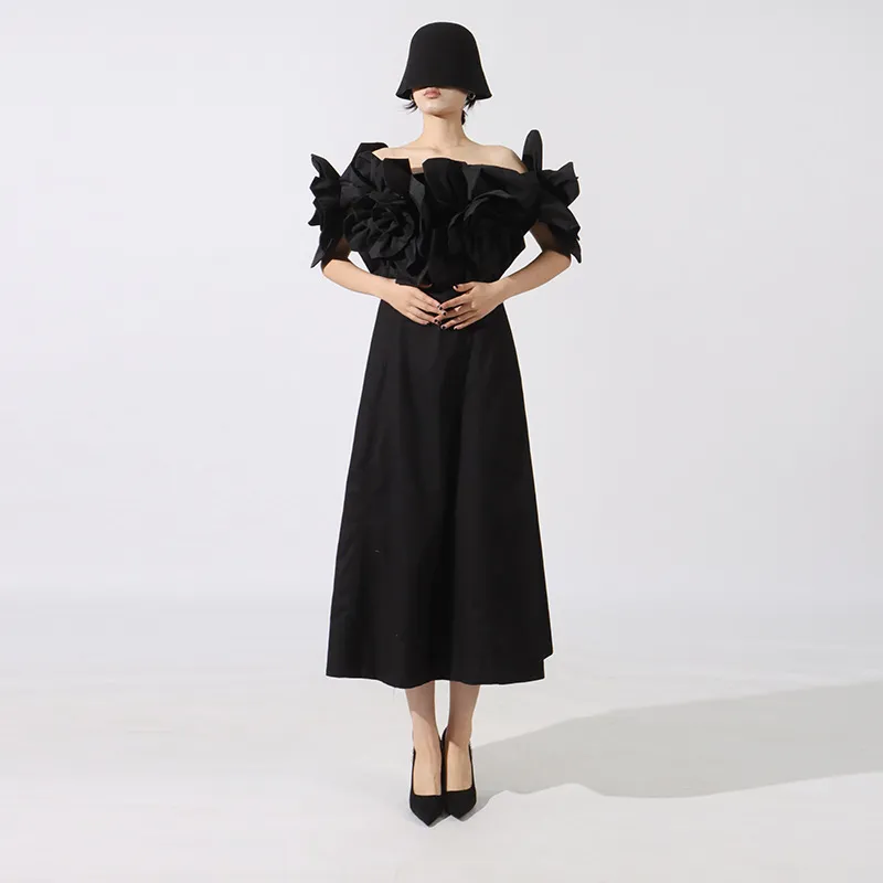 Fashion Heavy Industry Women's Three-dimensional Flower Design Dress - Black