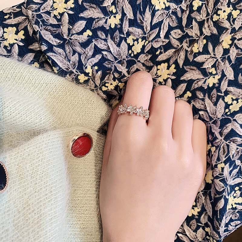 Personalized Instagram-style Flower Ring For The Index Finger