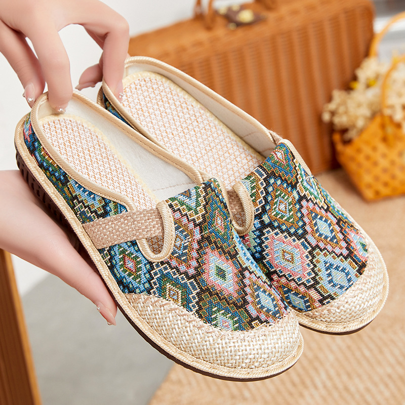 Women's Summer Closed-Toe Outdoor Slippers Linen Woven Slip-On Sandals