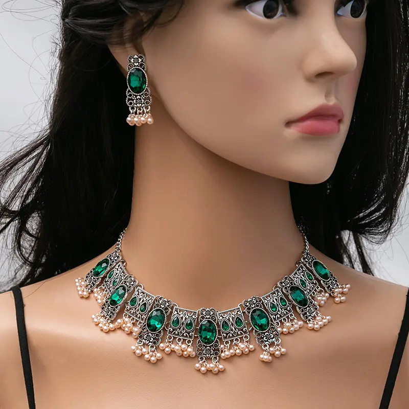 Vintage Emerald Earrings Ethnic Style Square Tassel