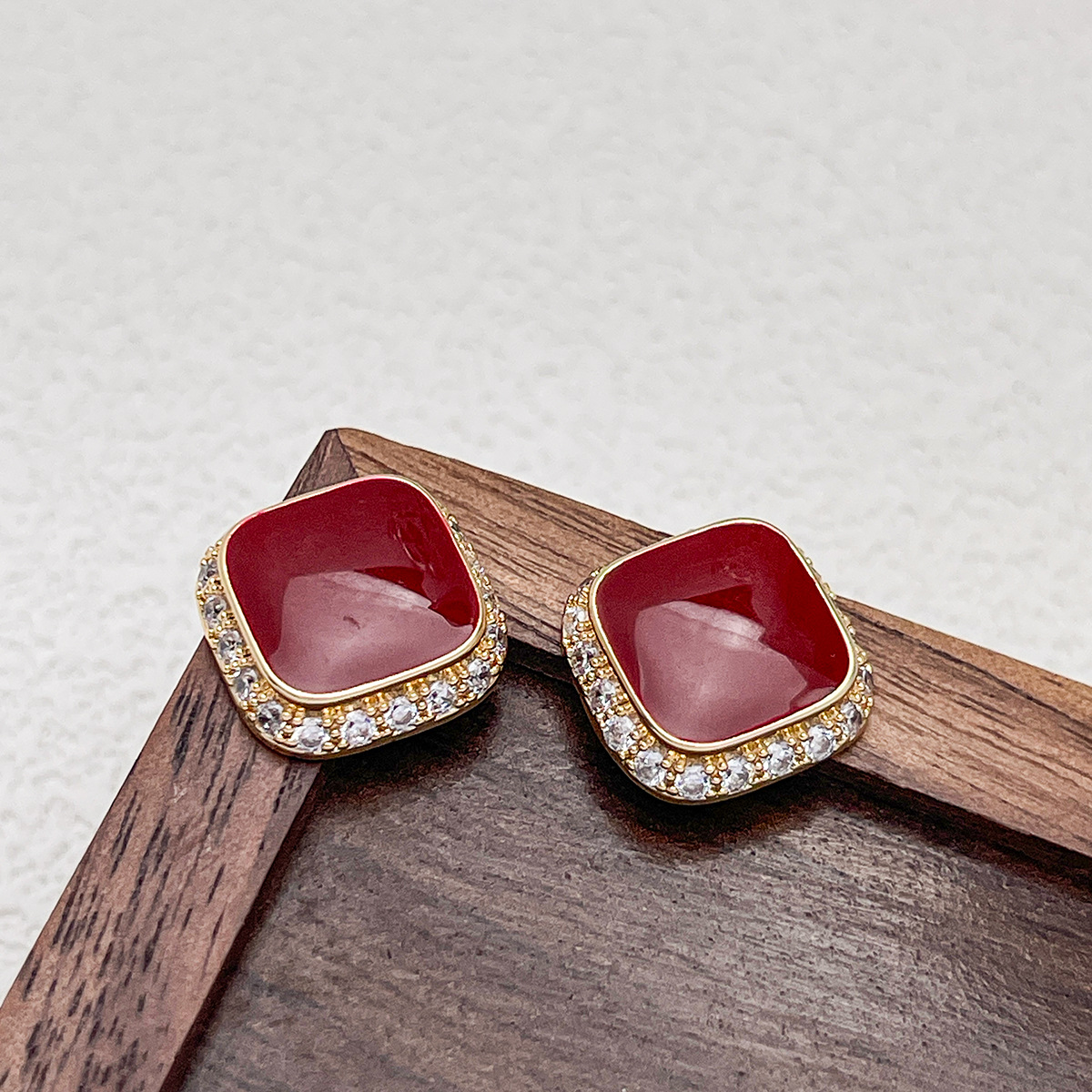 Retro Red Plate Temperament Inlaid Square Simple And Stylish Earrings