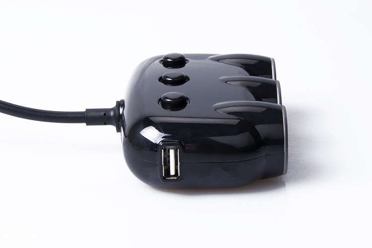 Title 4, One-to-three Cigarette Lighter Car Charger