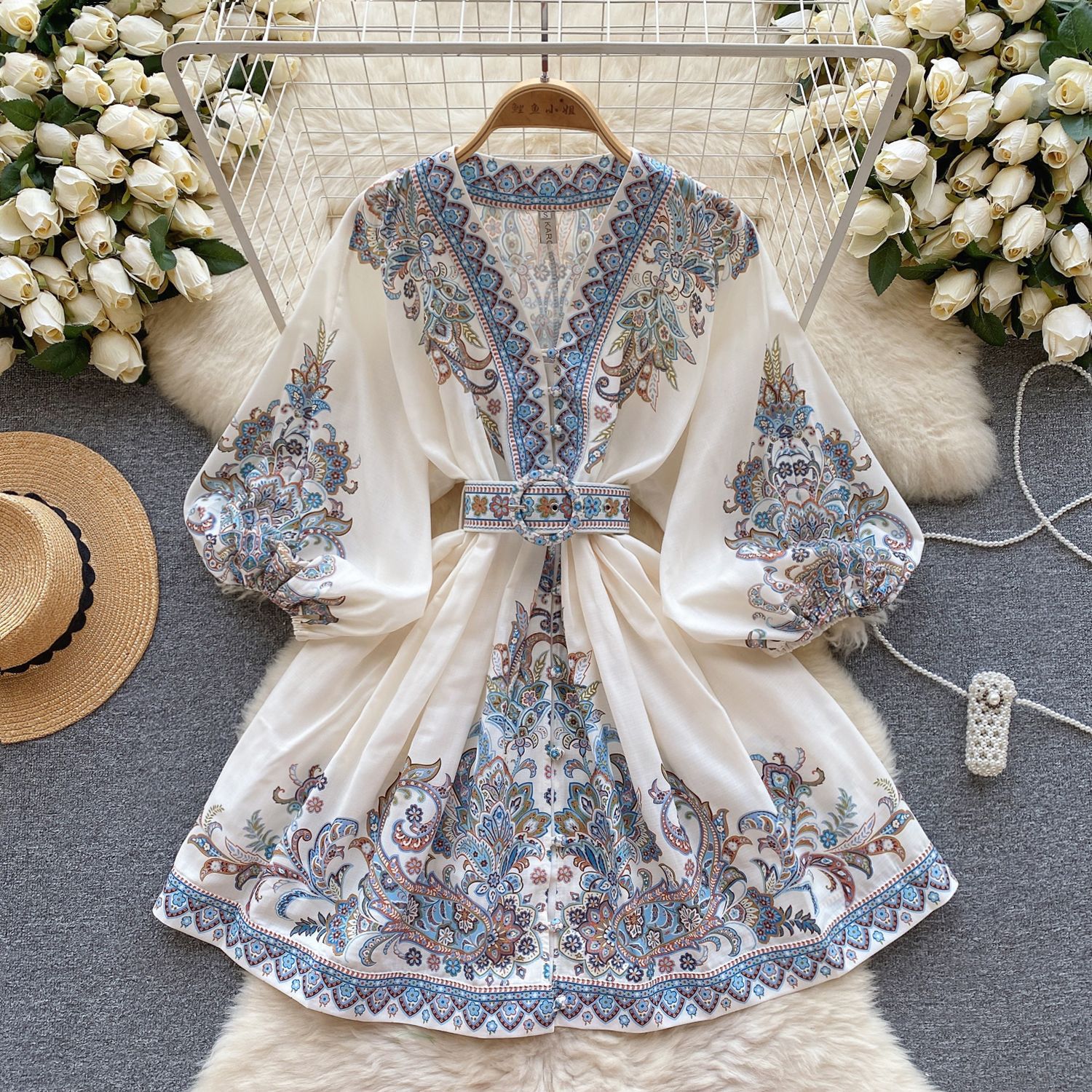 https://cf.cjdropshipping.com/quick/product/e20499f2-6560-4569-bd81-2eed62164472.jpg
