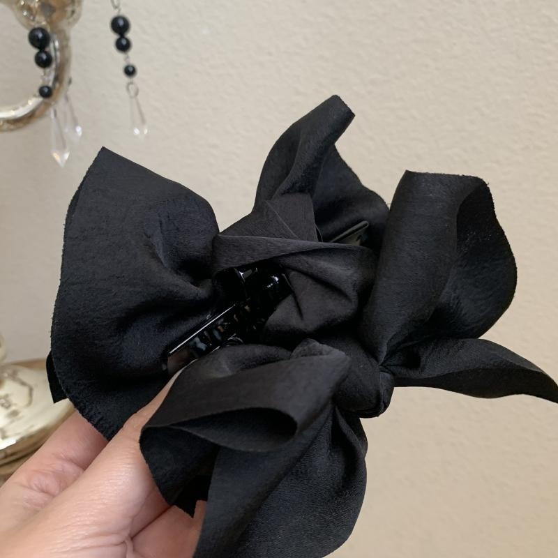 Black Bow