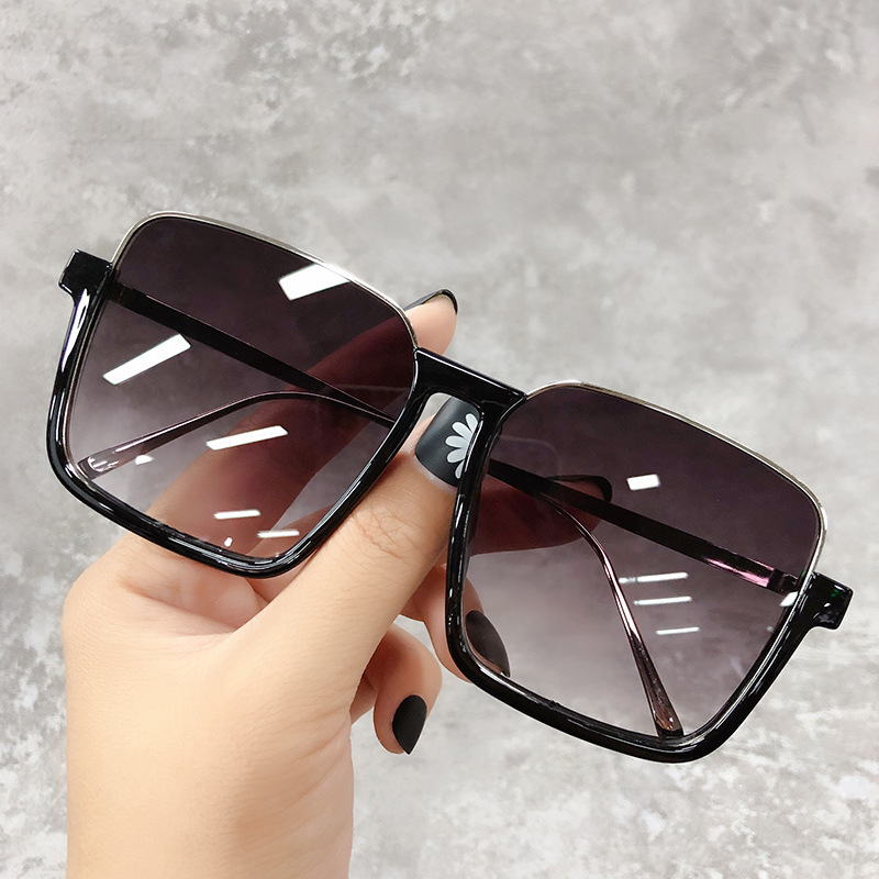 Black Frame With Grey