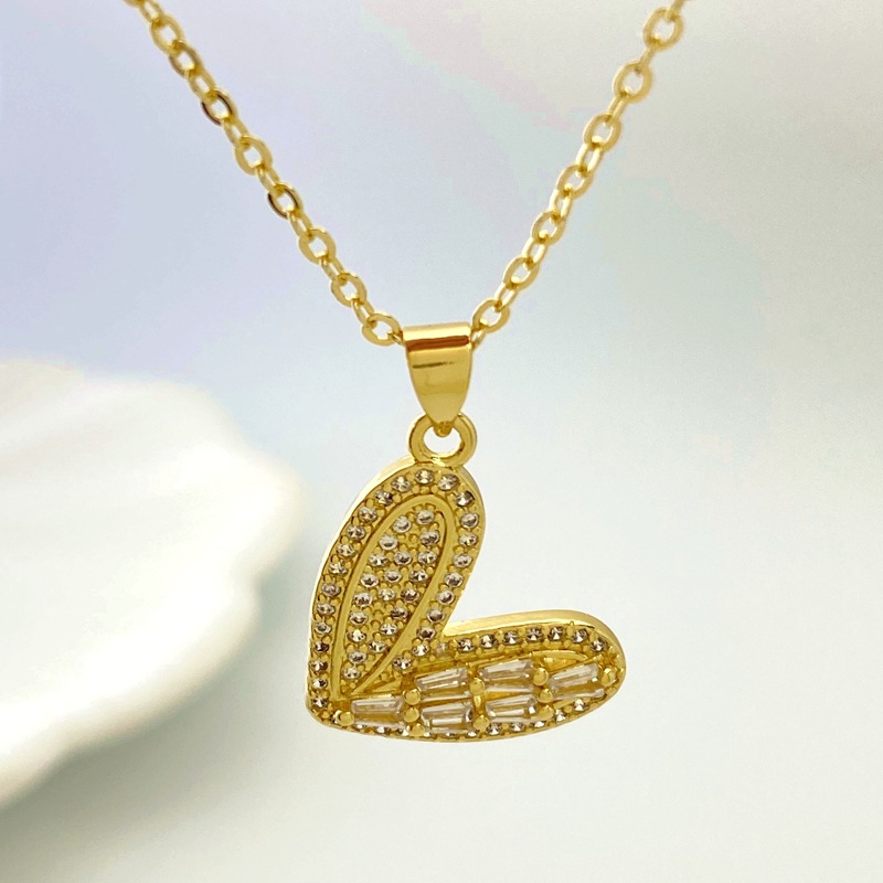 Versatile Heart-shaped Micro Inlaid Zirconium Necklace