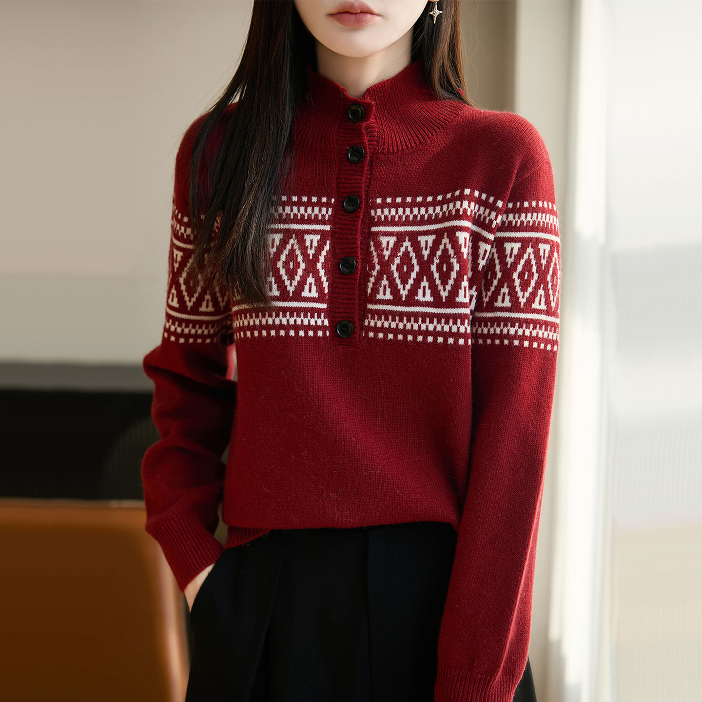 Short Women's Sweater Fashion Bottoming Shirt
