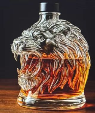 Creative Transparent Glass Lion-Head Liquor Bottle
