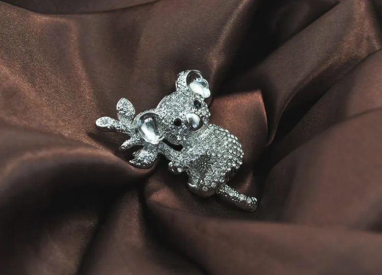 Title 4, Lindo broche de oso koala con diamantes de imit...